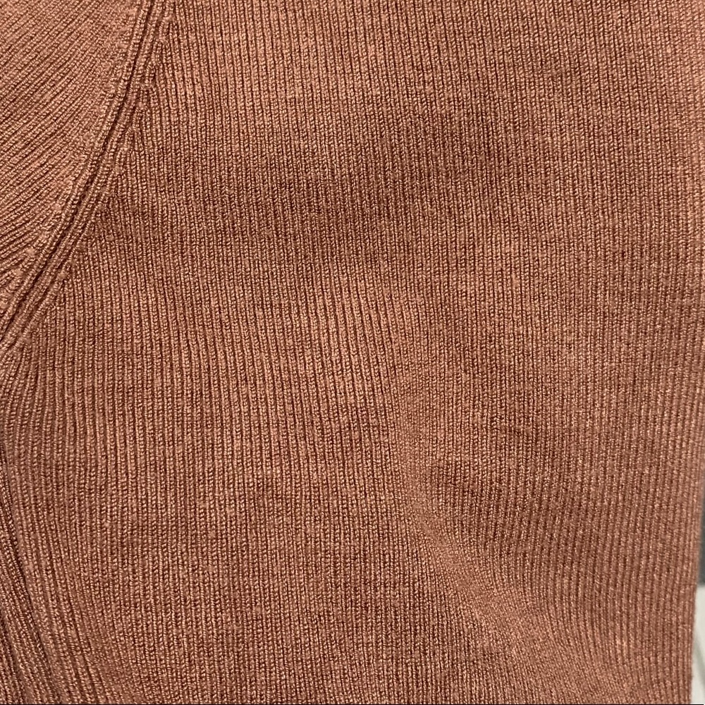 DYNAMITE | Ribbed Boxy T-Shirt - Picture 4 of 4